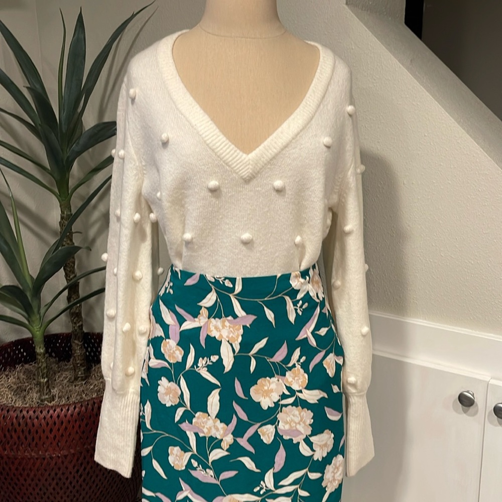 White madewell sweater with balls